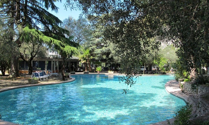 Corno Apartment | Lovely apartment for 4 guests with WIFI, A/C, pool, TV and patio