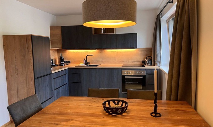 Soell Apartment | Lovely apartment for 6 guests with WIFI, TV and balcony