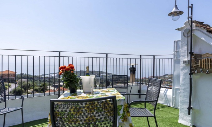 Terzorio Apartment | Lovely apartment for 6 people with A/C, WIFI and terrace