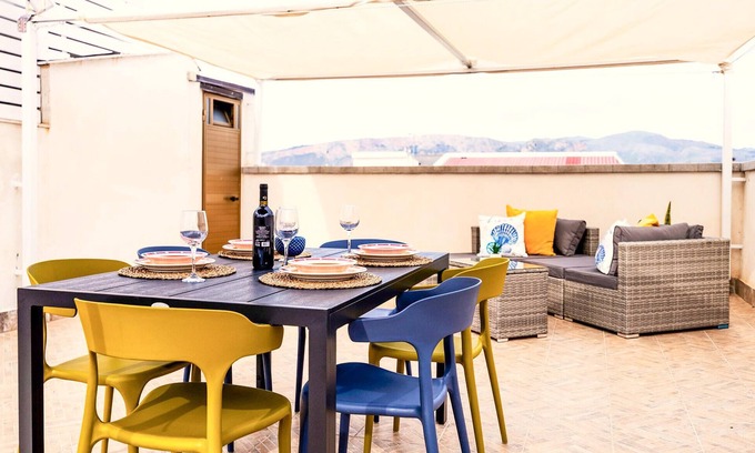 Trappeto Apartment | Lovely apartment in Trappeto with WiFi