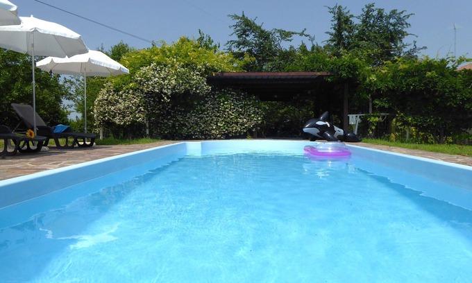 Silea House | Lovely apartment in villa for 10 guests with A/C, pool, WIFI and terrace