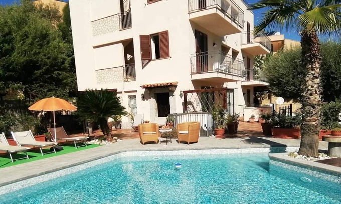 Cefalu Apartment | Lovely apartment in villa with pool, and panoramic sea views.