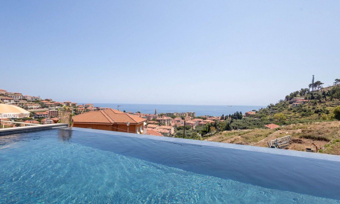 San Lorenzo al Mare Apartment | Lovely apartment for 4 guests with A/C, pool, WIFI, TV and patio