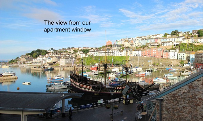 Brixham Apartment | Lovely apartment located directly on the Quay overlooking Brixham Harbour