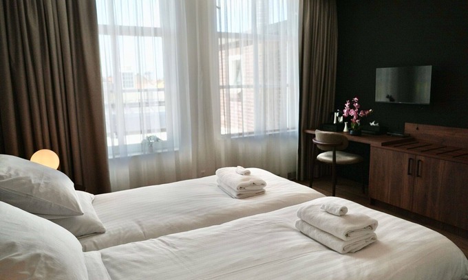 Brouwershaven Apartment | Lovely apartment for 2 people with WIFI, A/C and TV