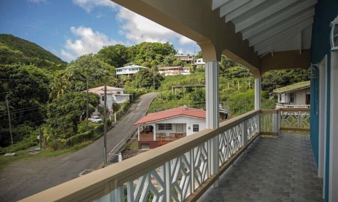 Choc House | Lovely entire new 2 Bedroom Apartment in Corinth