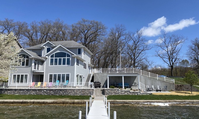 Lake James House | Lovely, family friendly, 4000 sq ft lake front home, close to Pokagon.