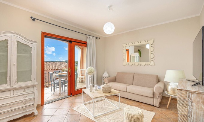 Pittulongu House | Lovely flat "Shanti House Olbia" with Wi-Fi, Air Conditioning, Garden and Terrace