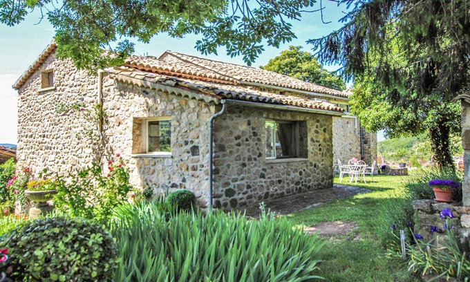 Saint-Etienne-de-Boulogne House | Lovely home in St. Etienne de Boulog.