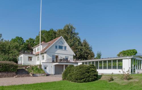 Bastad House | Lovely Home In Båstad With Sauna