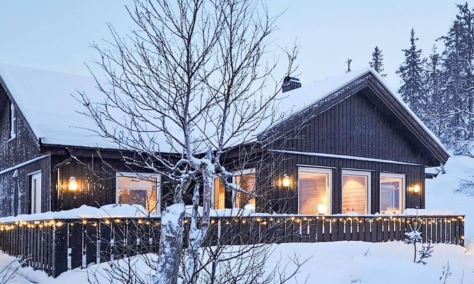 Kroderen House | Lovely home in Eggedal with WiFi