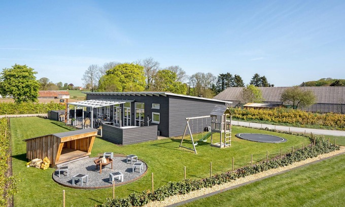 Skovbyballe House | Lovely home in Haderslev with sauna