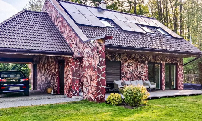 Miroszewo House | Lovely home in Nowe Warpno with kitchen