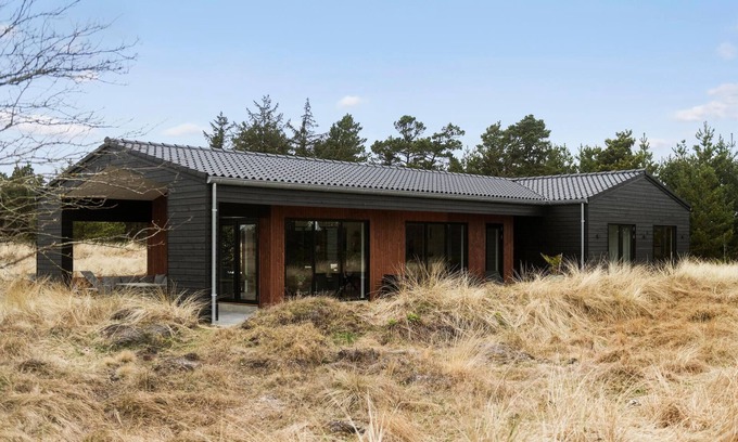 Grærup Strand House | Lovely home in Oksbøl with sauna