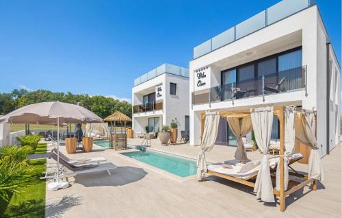 Vrvari House | Lovely Home In Vrvari With Sauna