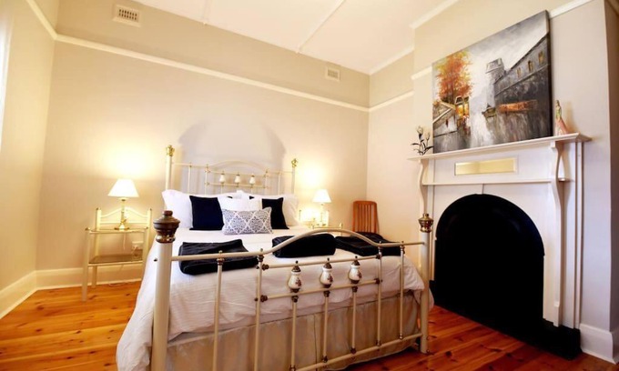 Warradale House | Lovely Renovated Bungalow close to SA Aquatic Ctr