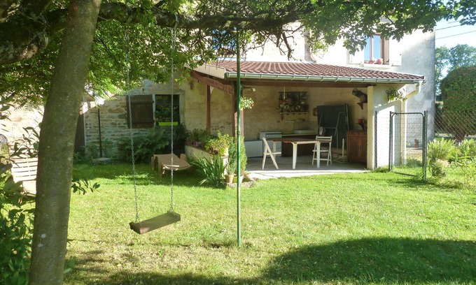 Chaumousey Apartment | Lovely studio-loft in old farmhouse Sleeps 4.