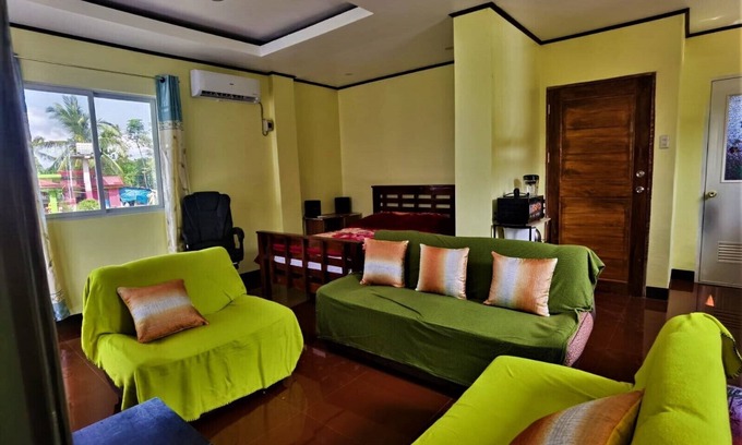Esperanza Apartment | Lovely Studio only 5 min from the beach!