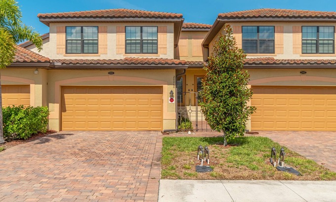 Gran Paradiso House | Lovely Townhome in Gated Community
