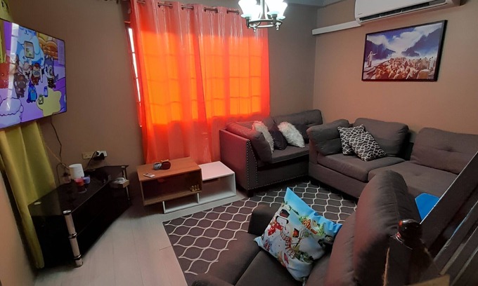 San Fernando House | Lovely Vacation 2-bedroom townhome with WiFi, AC in San Fernando