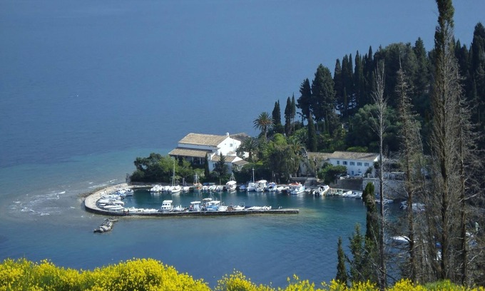 Almiros Beach Villa | Lovely villa Close to the Beach With Private Pool !