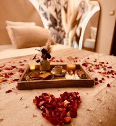 Puget-sur-Argens Apartment | LoveRoom, La suite de l’extase