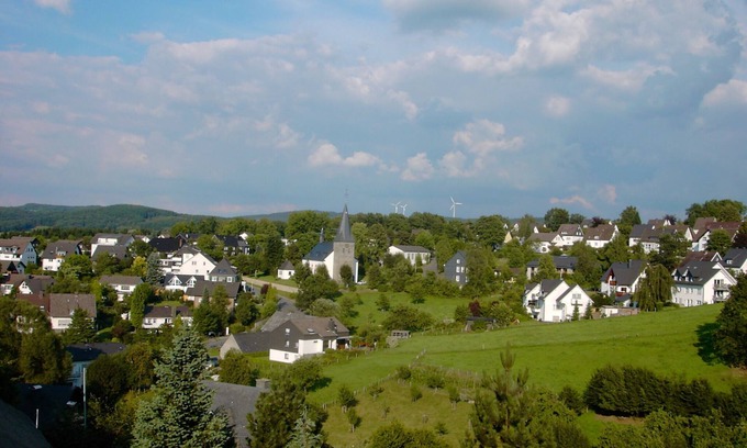 Rhode Apartment | Lovingly furnished vacation apartment in a beautiful location with no through traffic