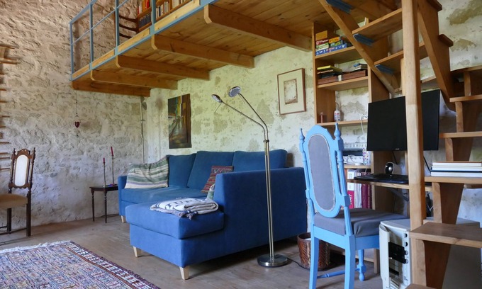 Vlachiana House | Lovingly restored and spacious natural stone house with pleasant summer coolness