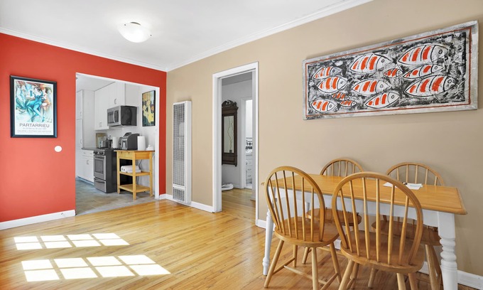 Del Rey Cottage | Lovley Private Hideaway Cottage Romantic or Business - Near Beach, Movies & Ent.