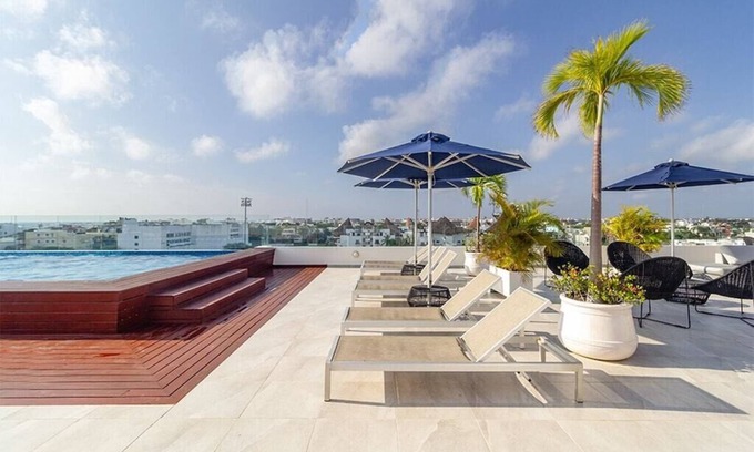 Gonzalo Guerrero Condo | Low Summer/Fall 2025 Rate, Rooftop Pool, Great Area
