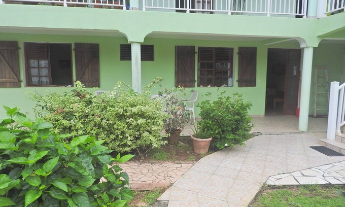 Tartane Villa | LOW VILLA TYPE F4