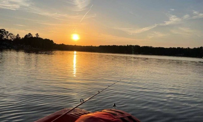 South Branch Cabin | Lucky Loon Cottage (South Branch, MI): Sleeps 5, Pet friendly, waterfront!