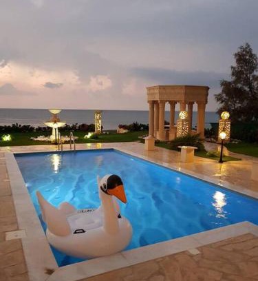 Ayia Marina Chrysochous Villa | Luksuzna Vila ob plaži z bazenom