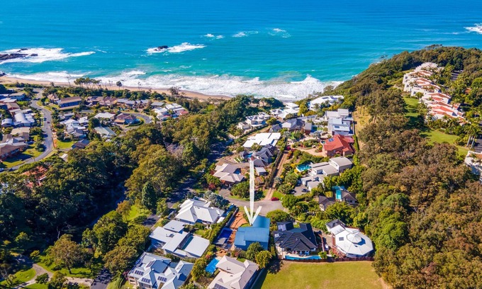 Korora House | Lumiere, Ocean View, Pool, Large Family Home