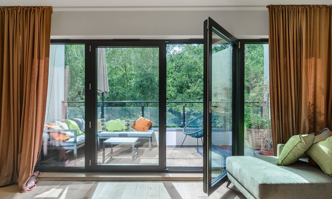 Lodz Apartment | Lumina cozy 2-level apart with terrace