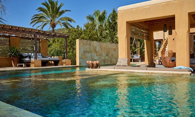 Sant Josep de sa Talaia House | Lush villa with Es Vedra views