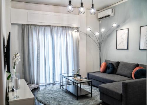 Petralona Apartment | Lux apartment near Acropolis! in the Heart of Athens
