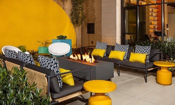 Fairfax Apartment | Lux Highrise in Fairfax GMU Blissful Home