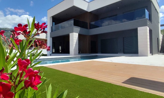 Rovanjska Villa | Lux Villa Serenity with heated pool