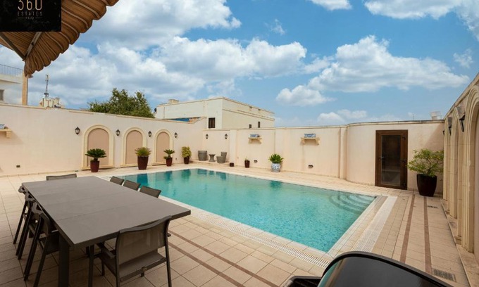 Swieqi Apartment | LUX VILLA with amazing BBQ, Pool Area & WIFI by 360 Estates