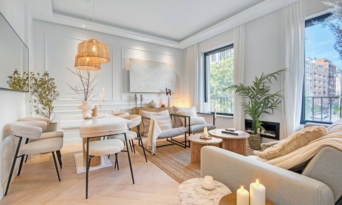 Ibiza Apartment | Luxe 2BR Retiro Park Views | Barrio Salamanca