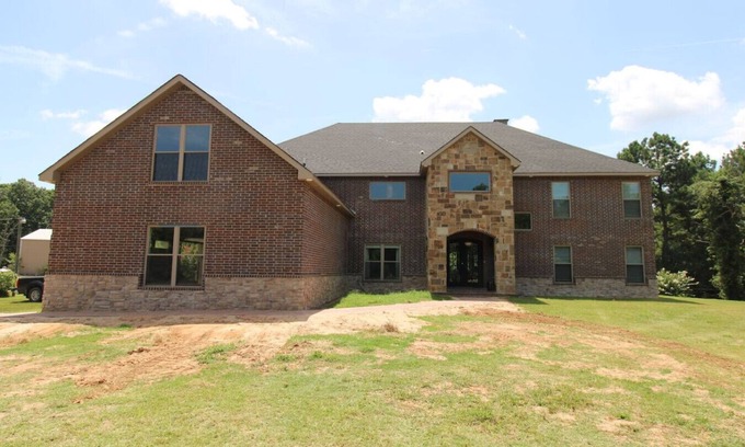 Ferndale House | Luxe at Pinnacle Mountain