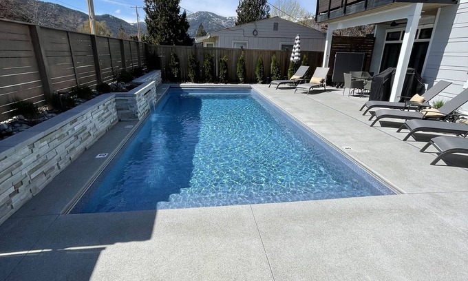 Wapato Point House | LUXE Lake House - Downtown - Heated Saltwater Pool w/auto cover -near Marina