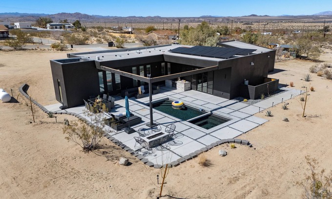 Panorama Heights House | Luxe Modern Escape w/Pool, HotTub, Firepit, Desert View | Obsidian by AvantStay