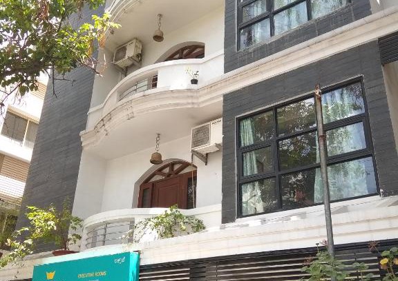 Koramangala Bed & Breakfast | Luxtay Suites