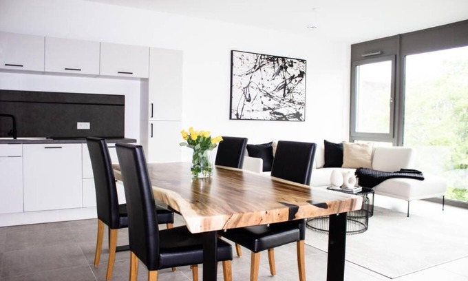 Binsenschlauch Apartment | Luxuriöses Neubau-Apartment mit e-Lade Parkplatz