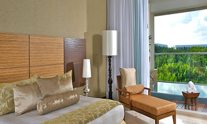 Villa Juarez Condo | LUXURIOUS 1 BEDROOM ON THE RIVIERA MAYA BEACH AT DISCOUNTED PRICE