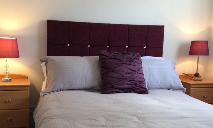 Westport House | Luxurious 2 Bedroom House