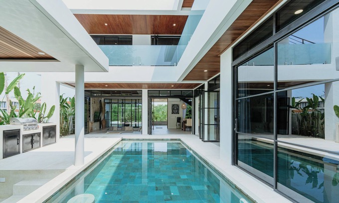 Pecatu Villa | Luxurious 4 Bedroom villa with swimming pool in Uluwatu