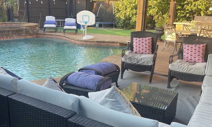 Frisco Villa | Luxurious 5-Bed Villa with Private Pool, Hot tub, Media Room, Grill.